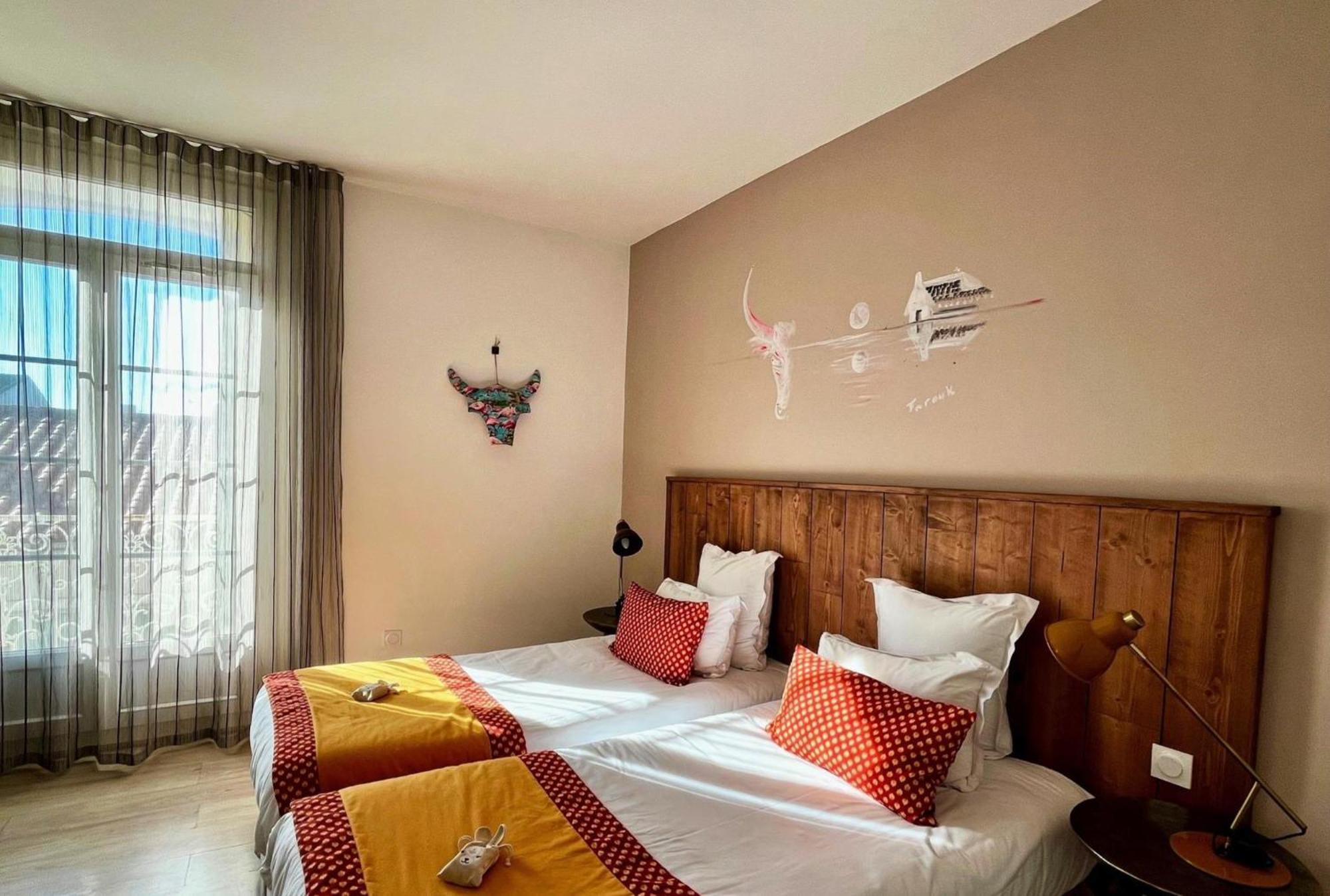 Hotel Saint Louis Aigues-Mortes Zewnętrze zdjęcie