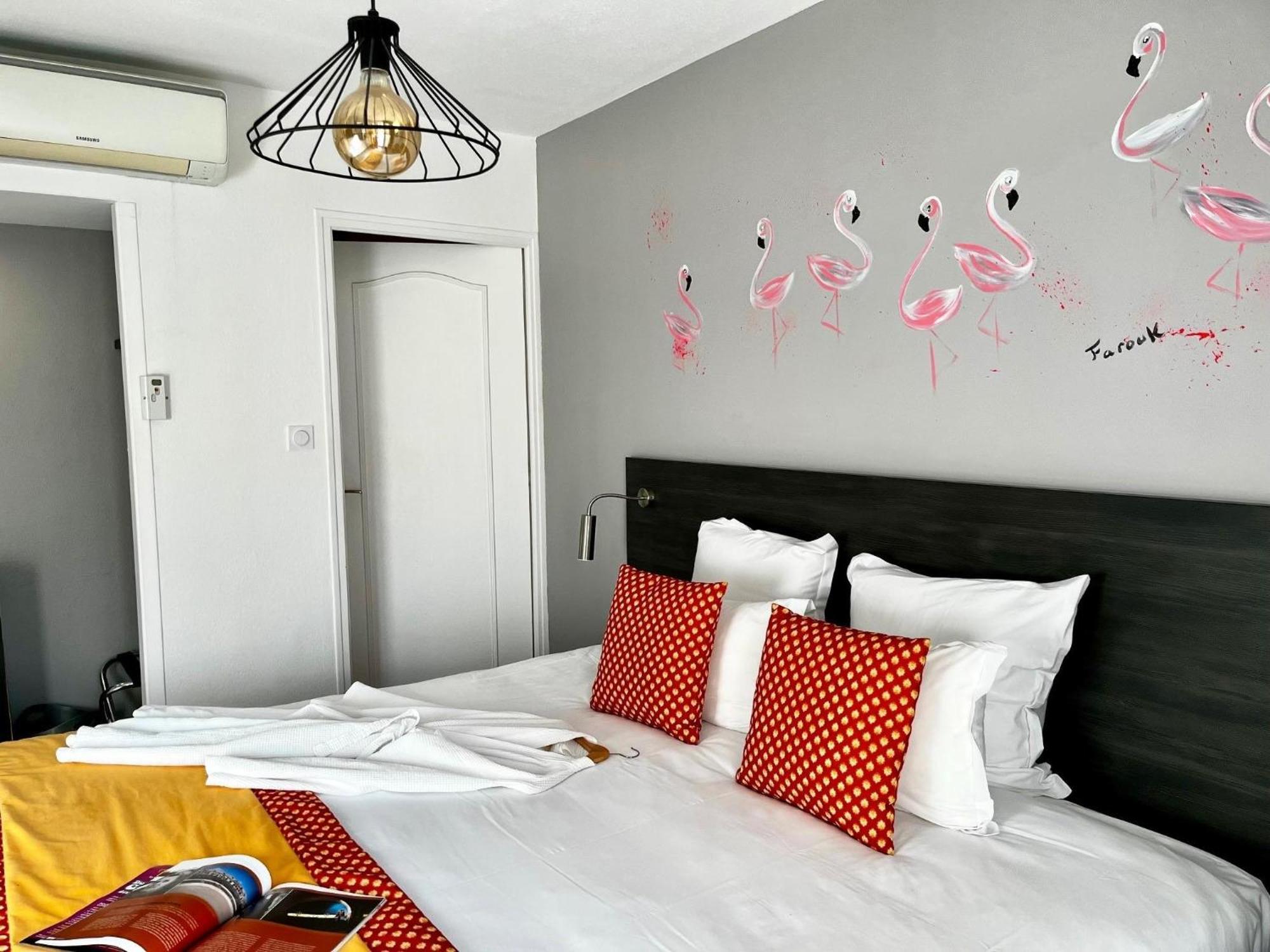 Hotel Saint Louis Aigues-Mortes Zewnętrze zdjęcie