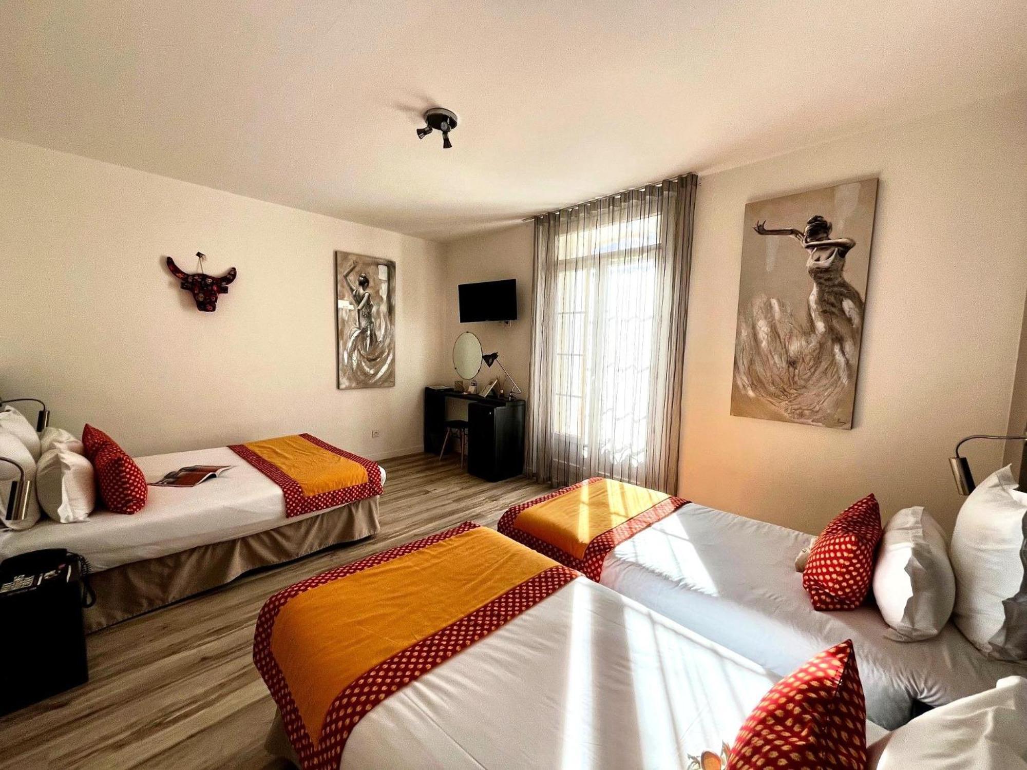 Hotel Saint Louis Aigues-Mortes Zewnętrze zdjęcie